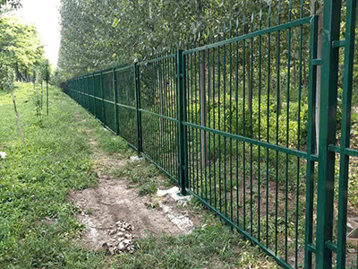 鐵藝圍墻護(hù)欄